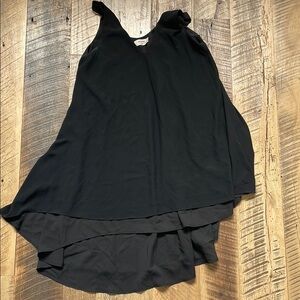 Black Sleeveless Holiday Dress